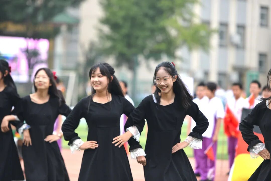 清华大学附属中学清华附中学院路学校诚聘英才